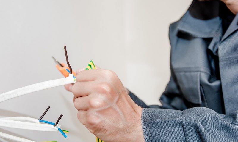 electrician-vawattage electrician-vawattage